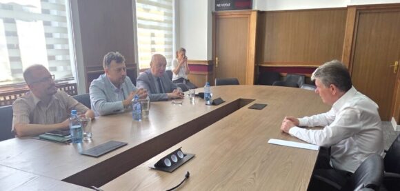 Conducerea Operei Brașov a anulat decizia privind diminuarea drepturilor salariale