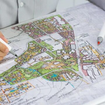 Codul Urbanismului introduce taxa pentru marii dezvoltatori imobiliari din care se construiește infrastructură, creșe sau utilități