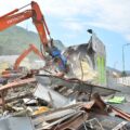 Primăria Brașov a început demolarea Duplex 91