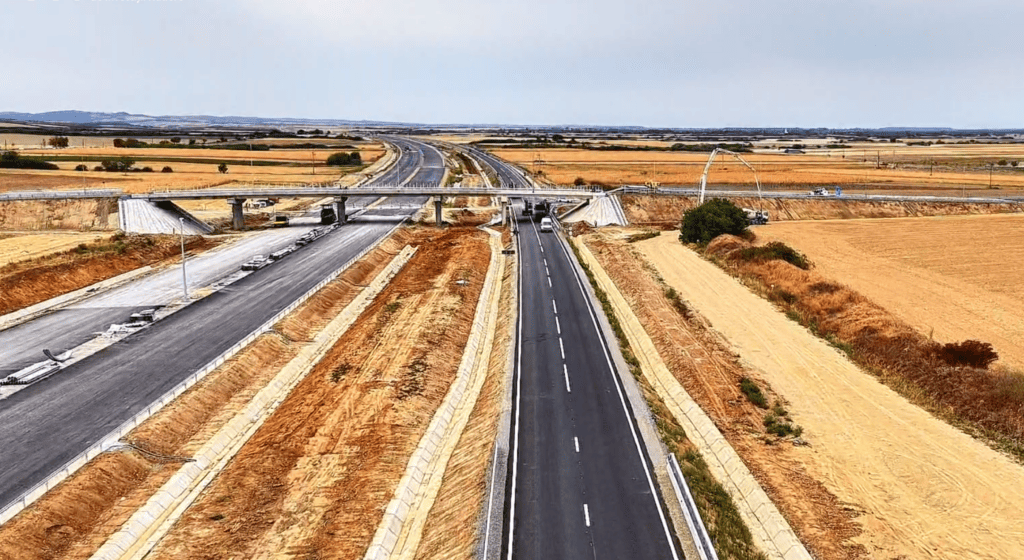 Autostrada Transilvania: relocarea DN 19E, finalizată pe lotul Chiribiș-Biharia Autostrada Transilvania: relocarea DN 19E, finalizată pe lotul Chiribiș-Biharia