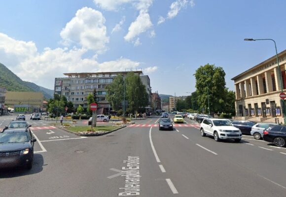 OAR propune o parcare subterană pe două niveluri pe perimetrul B-dul Eroilor – Str. Piața Teatrului OAR propune o parcare subterană pe două niveluri pe perimetrul B-dul Eroilor – Str. Piața Teatrului