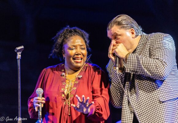 Transilvania Blues Festival a încheiat cea de-a VIII-a ediție la Brașov: trei zile de blues, premiere internaționale și o călătorie de la Murnau la Blüesferatü