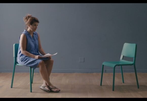 Regizoarea britanico-română Rachel Tâpârjan, premiată de British Film Institute pentru viziunea sa cinematografică îndrăzneață. „Atât de familiar” ajunge în cinematografele din România pe 13 noiembrie Regizoarea britanico-română Rachel Tâpârjan, premiată de British Film Institute pentru viziunea sa cinematografică îndrăzneață. „Atât de familiar” ajunge în cinematografele din România pe 13 noiembrie